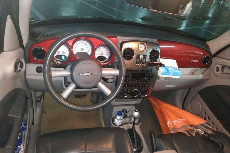 Used Chrysler PT Cruiser 2007 2.4 Center Console