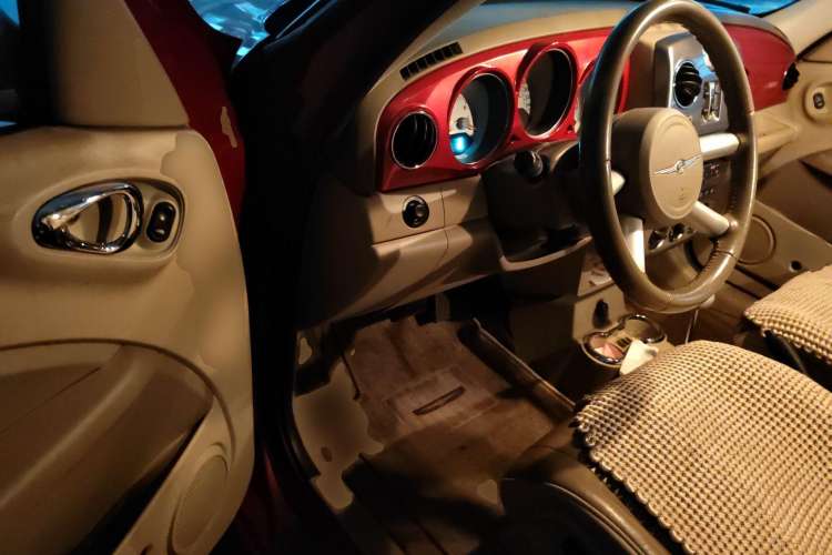 Used Chrysler PT Cruiser 2007 2.4 Driver Seat