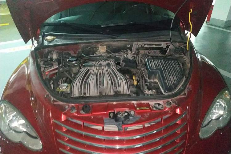 Used Chrysler PT Cruiser 2007 2.4 Engine Bay