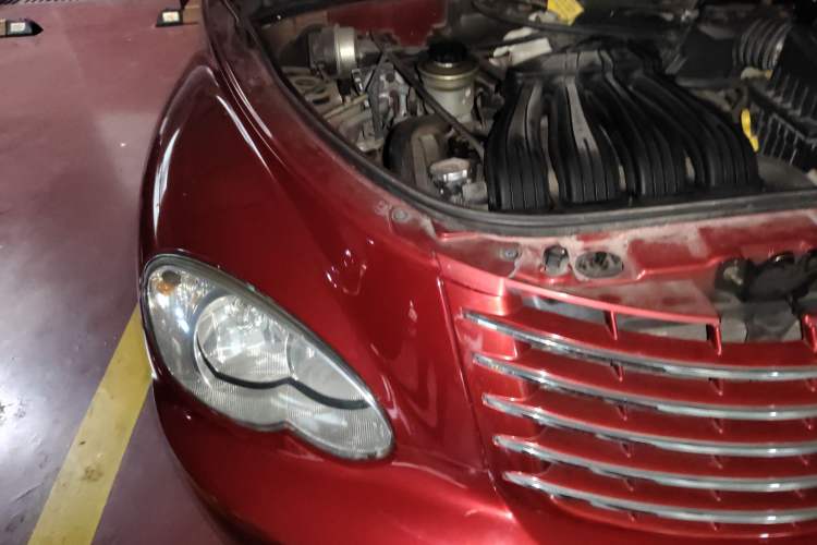 Used Chrysler PT Cruiser 2007 2.4 Engine Bay Right