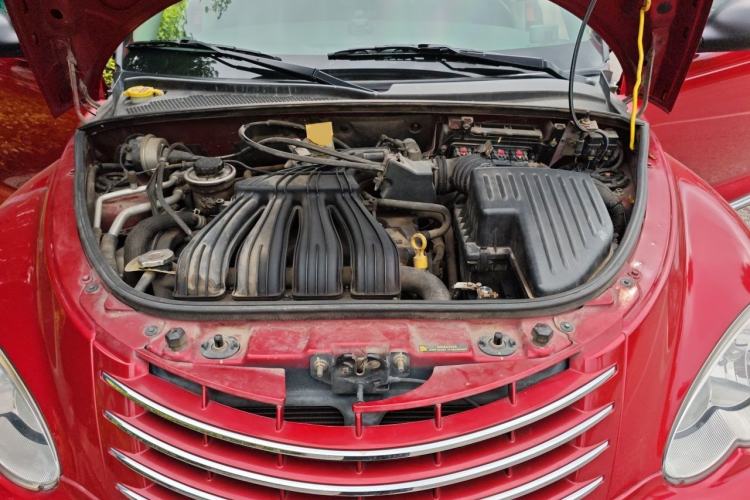 Used Chrysler PT Cruiser 2007 2.4 Engine Bay