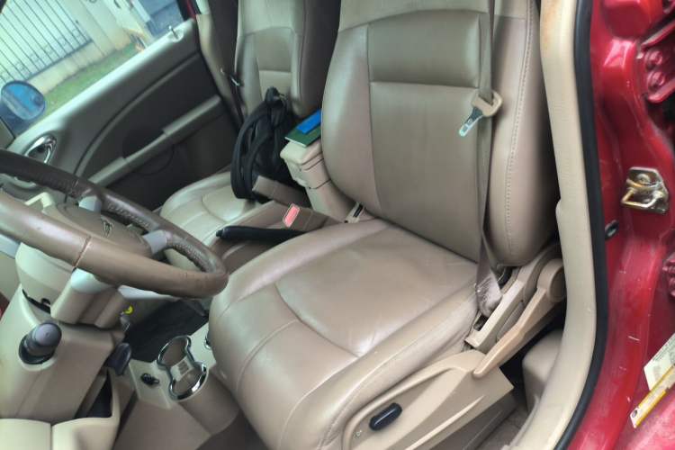 Used Chrysler PT Cruiser 2007 2.4 Left Front Seat