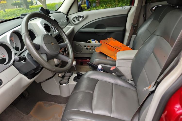Used Chrysler PT Cruiser 2007 2.4 Left Front Seat