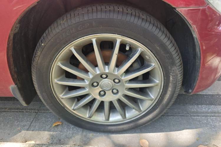 Used Chrysler PT Cruiser 2007 2.4 Right Front Wheel Hub