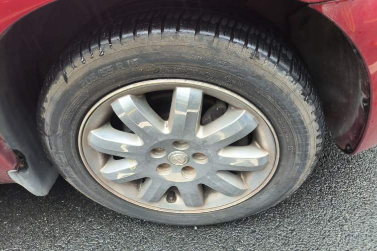 Used Chrysler PT Cruiser 2007 2.4 Right Front Wheel Hub