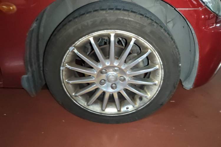 Used Chrysler PT Cruiser 2007 2.4 Right Front Wheel Hub