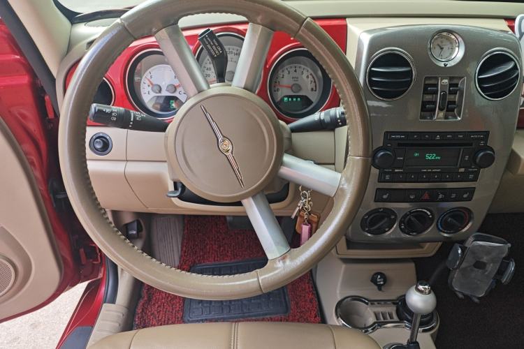 Used Chrysler PT Cruiser 2007 2.4 Steering Wheel