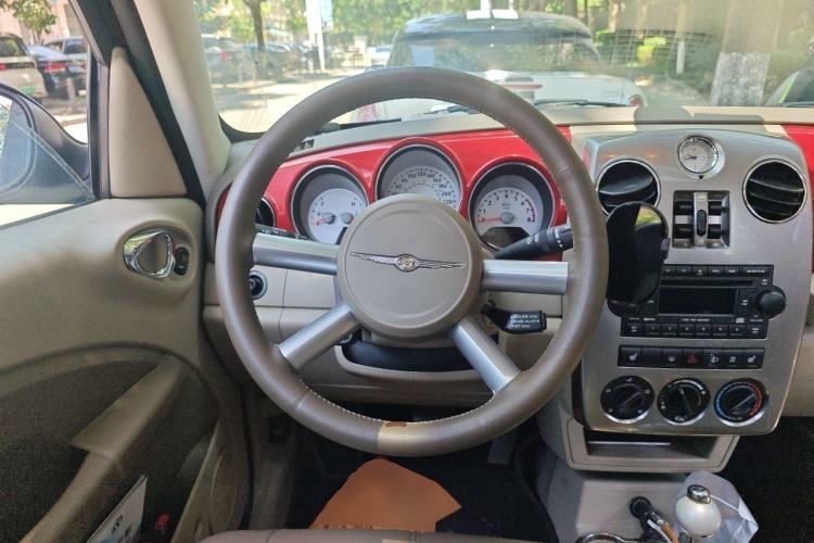 Used Chrysler PT Cruiser 2007 2.4 Steering Wheel