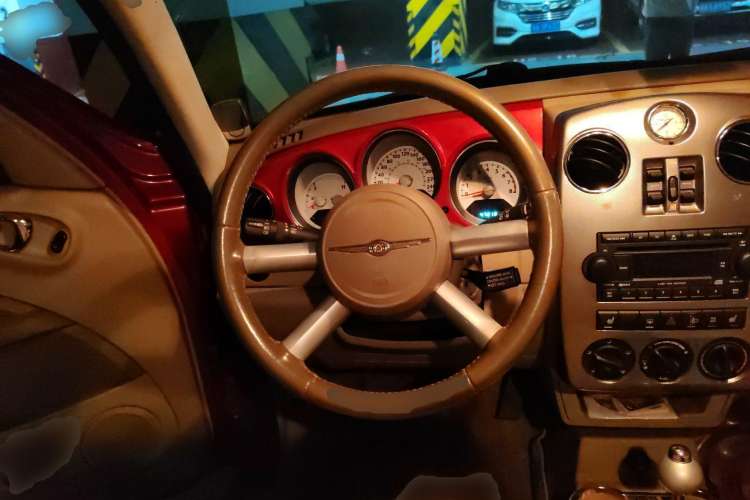 Used Chrysler PT Cruiser 2007 2.4 Steering Wheel