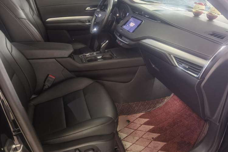 Used Chrysler XT4 2021 28T Two-Wheel Drive Leading Version Interior 4