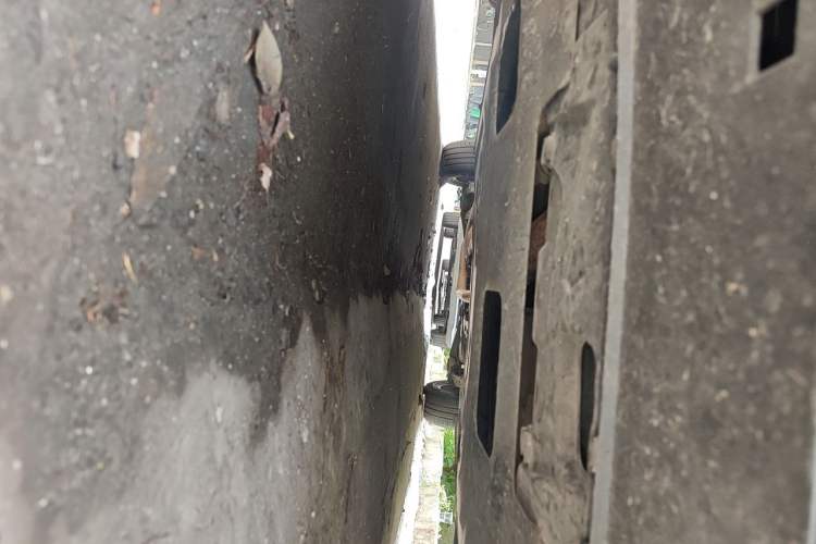 Used CIIMO 2012 1.8L Automatic Chassis Front