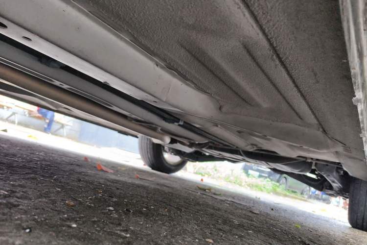Used CIIMO 2012 1.8L Automatic Chassis Front Left