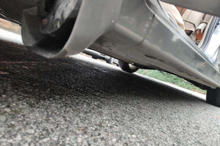 Used CIIMO 2012 1.8L Automatic Chassis Front Left