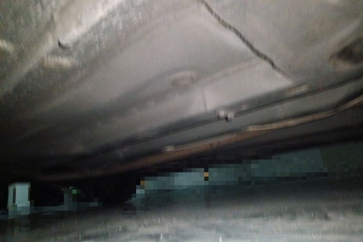 Used CIIMO 2012 1.8L Automatic Chassis Front Right