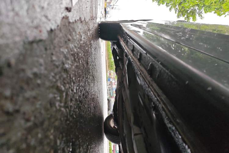 Used CIIMO 2012 1.8L Manual Chassis Front Right
