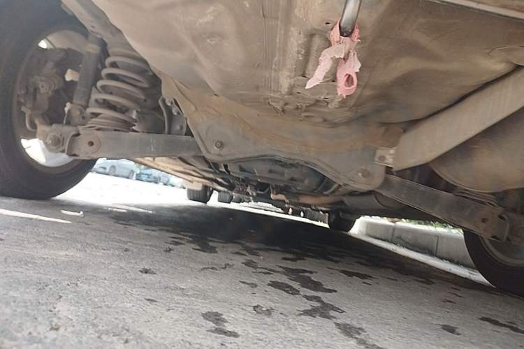 Used CIIMO 2012 1.8L Automatic Chassis Rear