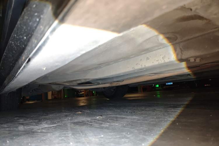 Used CIIMO 2012 1.8L Automatic Chassis Rear Right