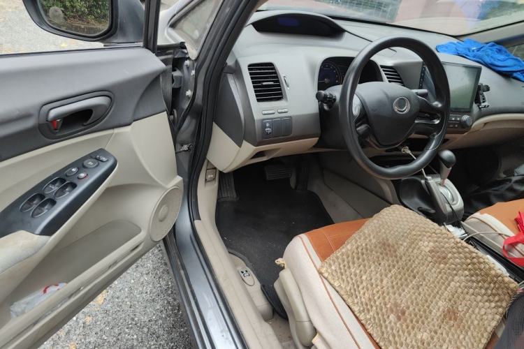Used CIIMO 2012 1.8L Automatic Driver Seat