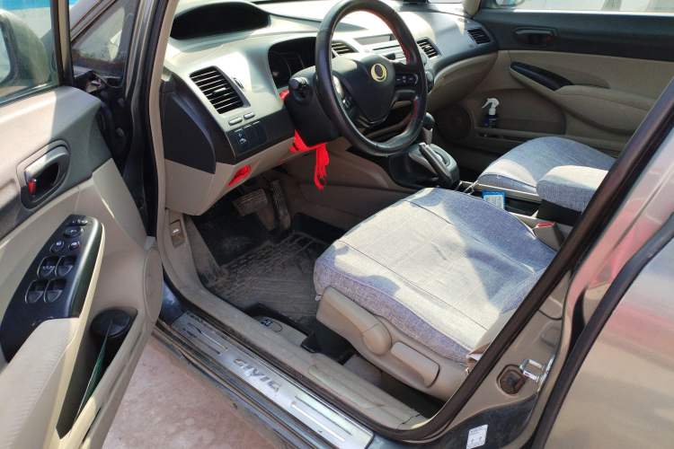 Used CIIMO 2012 1.8L Automatic Driver Seat