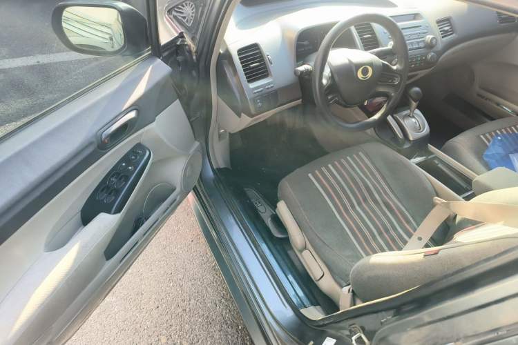 Used CIIMO 2012 1.8L Automatic Driver Seat