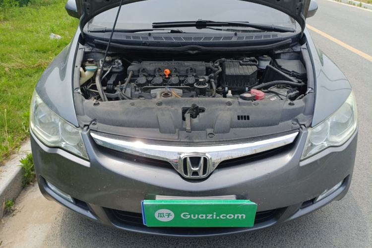 Used CIIMO 2012 1.8L Automatic Engine Bay