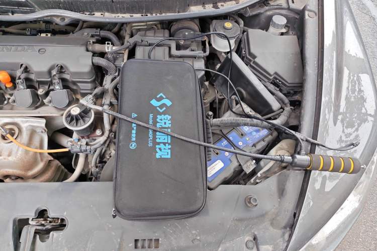 Used CIIMO 2012 1.8L Manual Engine Bay Left