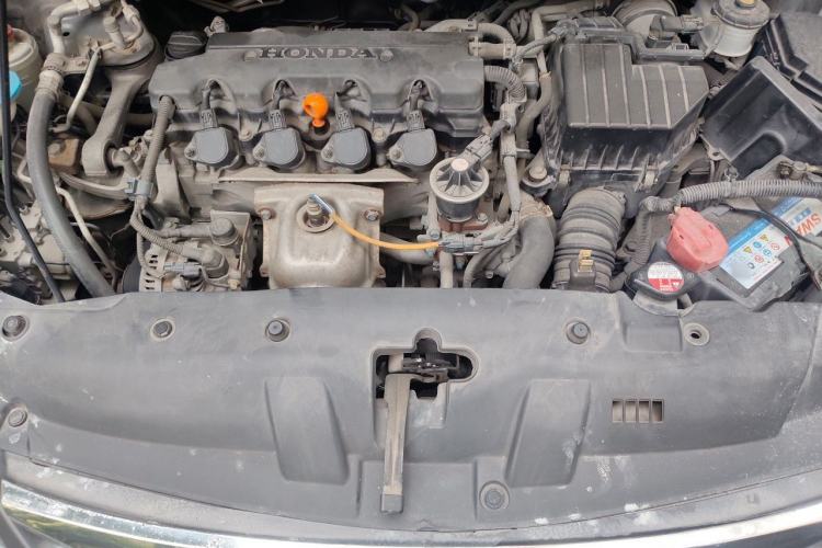 Used CIIMO 2012 1.8L Manual Engine Bay