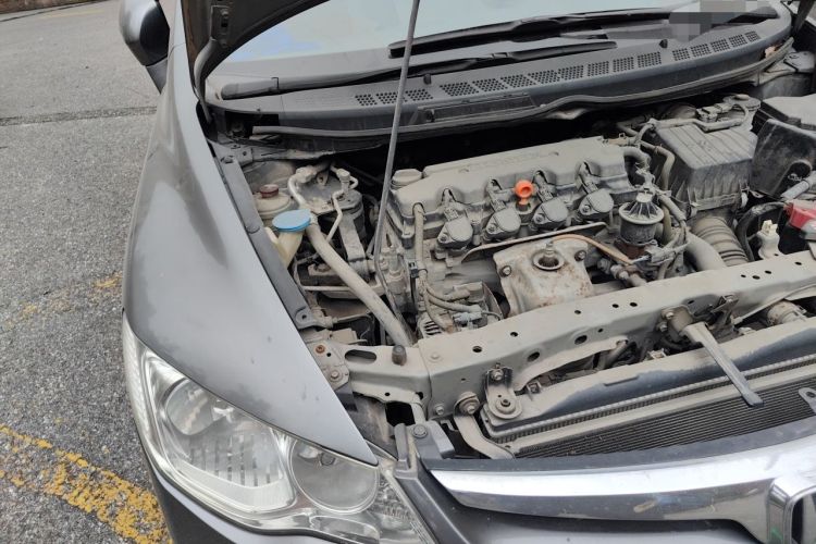 Used CIIMO 2012 1.8L Automatic Engine Bay Right