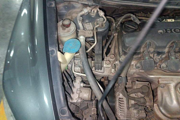 Used CIIMO 2012 1.8L Automatic Engine Bay Right