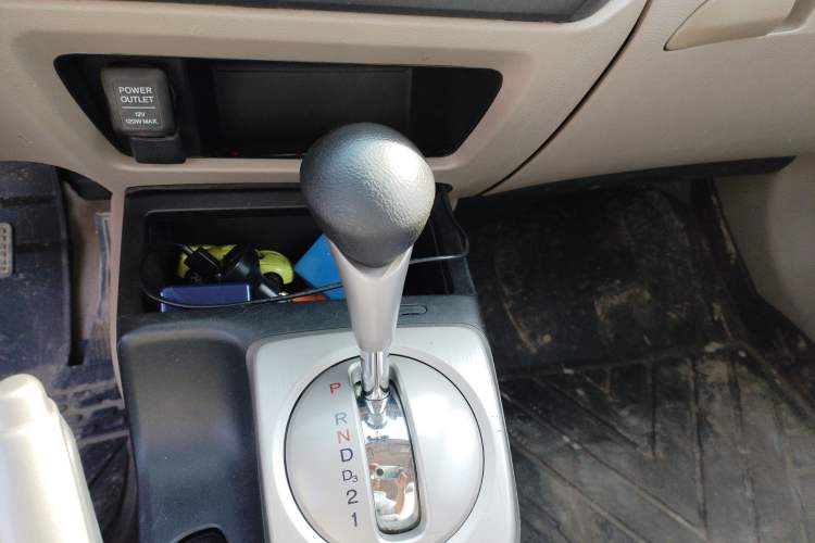 Used CIIMO 2012 1.8L Automatic Gear Lever