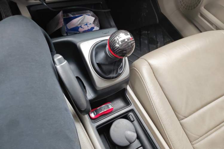 Used CIIMO 2012 1.8L Manual Gear Lever