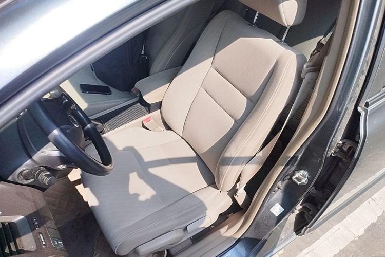 Used CIIMO 2012 1.8L Automatic Left Front Seat