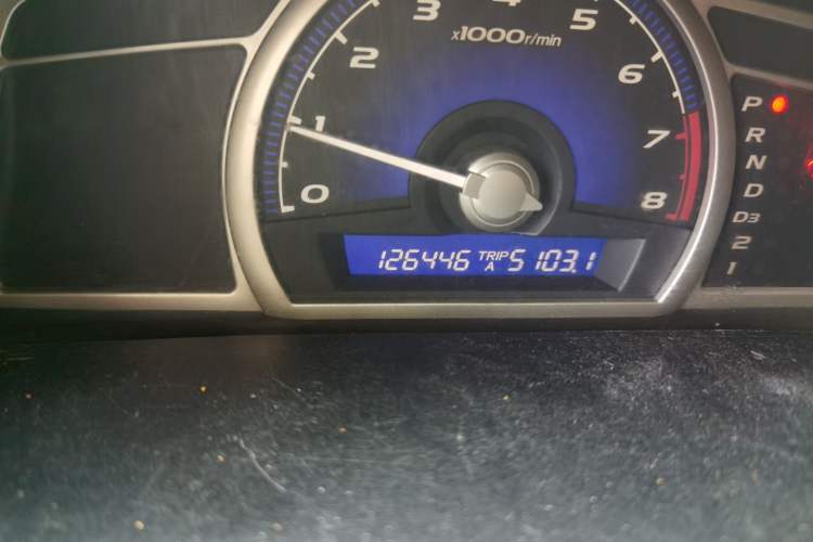 Used CIIMO 2012 1.8L Automatic Odometer Close Up