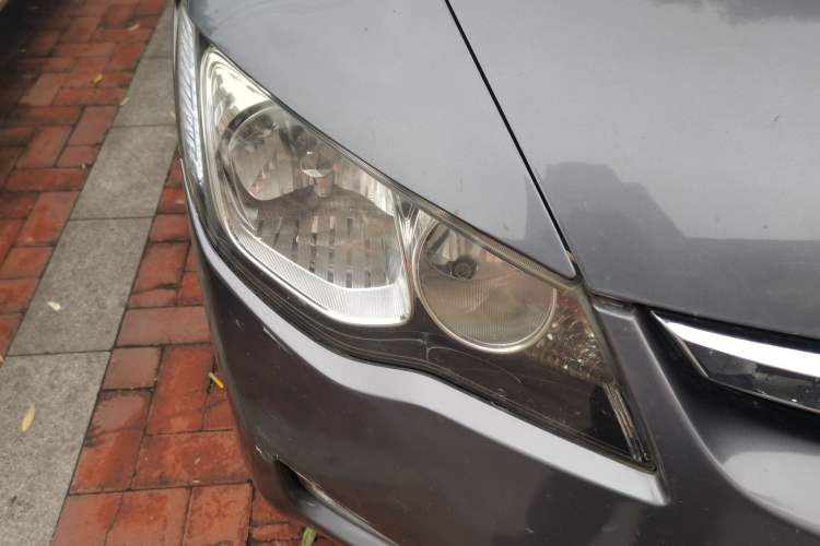 Used CIIMO 2012 1.8L Automatic Right Front Headlight