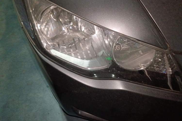 Used CIIMO 2012 1.8L Automatic Right Front Headlight