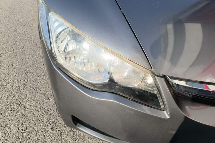 Used CIIMO 2012 1.8L Automatic Right Front Headlight