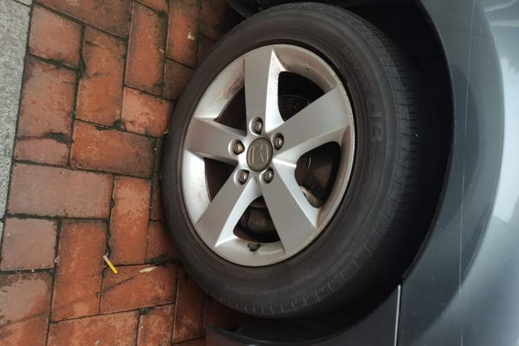 Used CIIMO 2012 1.8L Automatic Right Front Wheel Hub