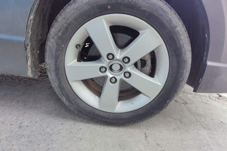 Used CIIMO 2012 1.8L Manual Right Front Wheel Hub