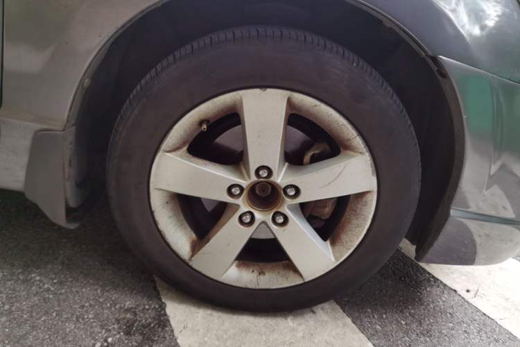 Used CIIMO 2012 1.8L Automatic Right Front Wheel Hub