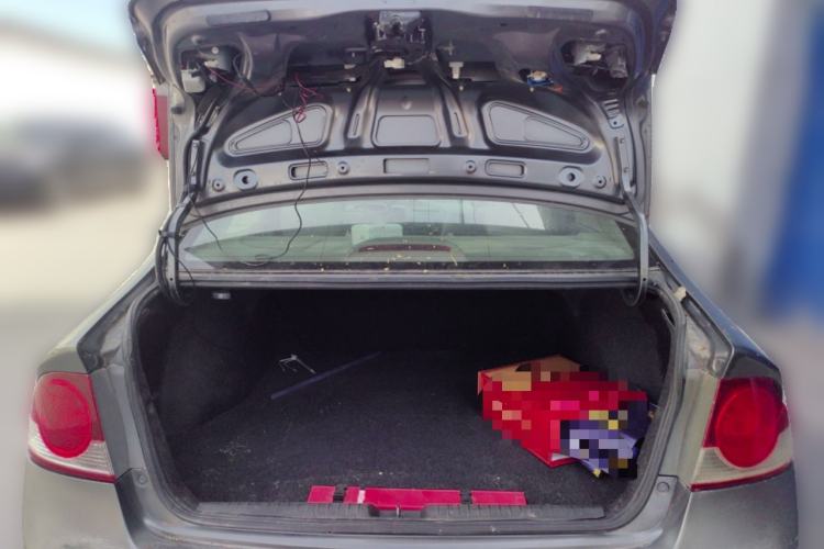 Used CIIMO 2012 1.8L Manual Trunk