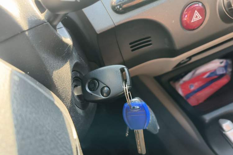 Used CIIMO 2012 1.8L Automatic Vehicle Key