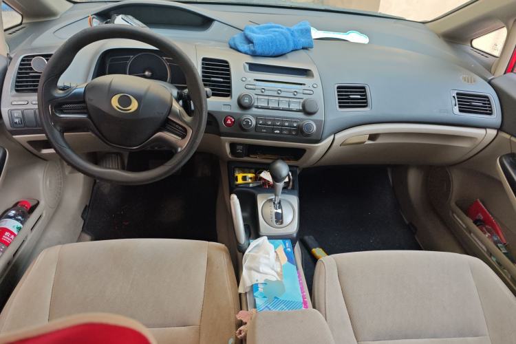 Used CIIMO 2012 1.8L Automatic Center Console