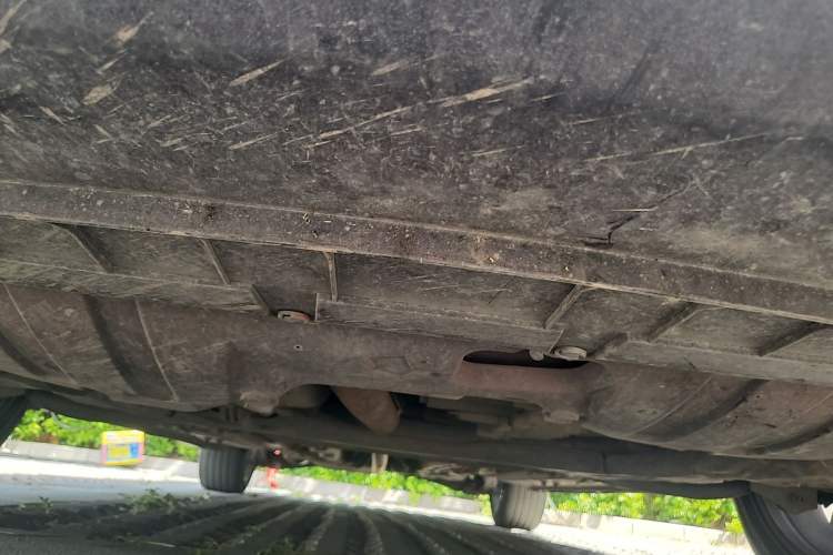 Used CIIMO 2012 1.8L Automatic Chassis Front
