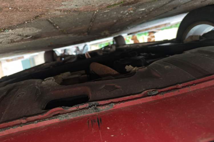 Used CIIMO 2012 1.8L Automatic Chassis Front