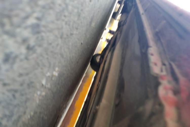 Used CIIMO 2012 1.8L Automatic Chassis Front Right