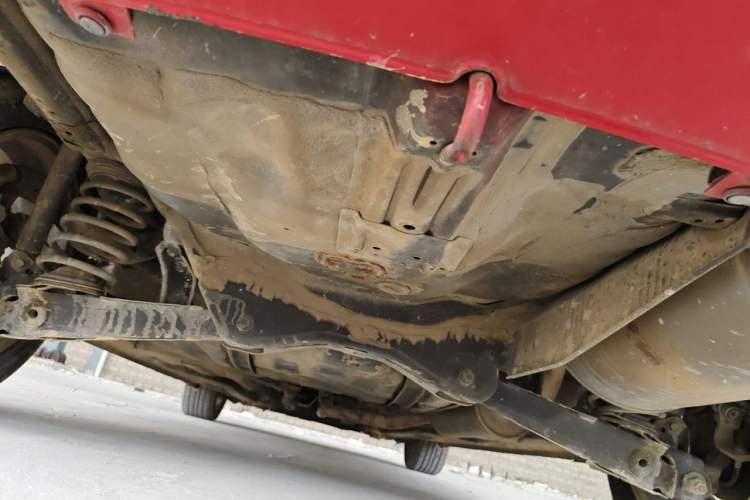 Used CIIMO 2012 1.8L Automatic Chassis Rear