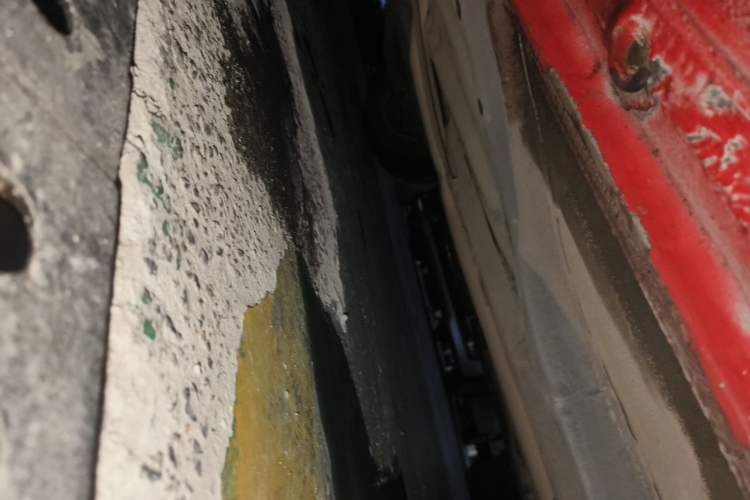 Used CIIMO 2012 1.8L Automatic Chassis Rear Left