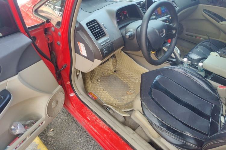 Used CIIMO 2012 1.8L Automatic Driver Seat