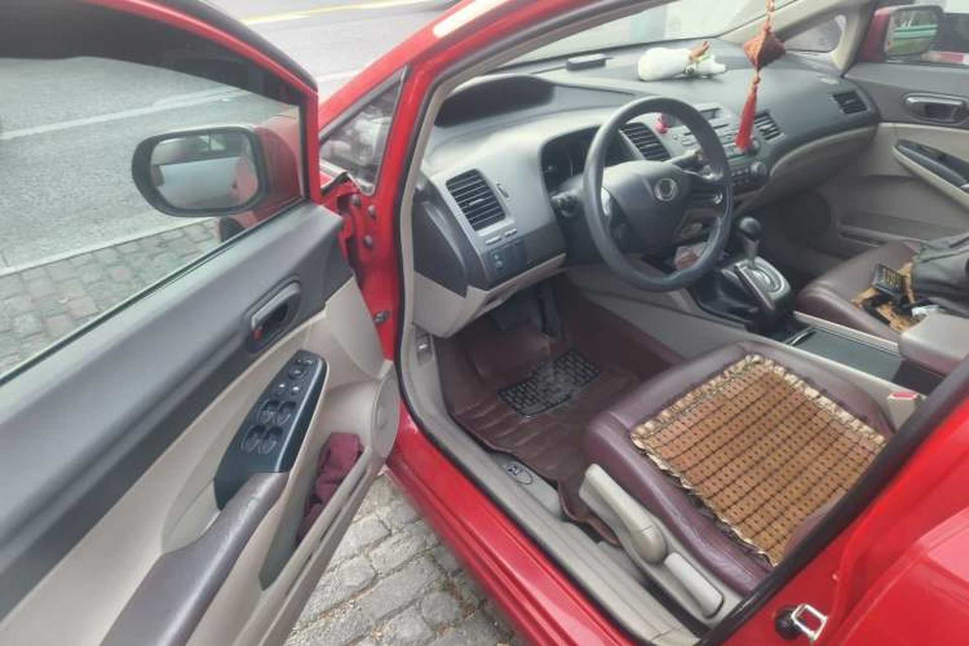 Used CIIMO 2012 1.8L Automatic Driver Seat