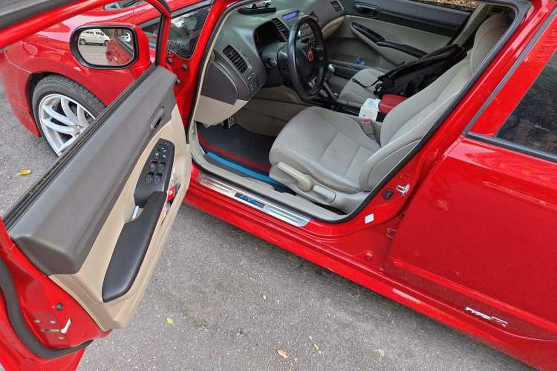 Used CIIMO 2012 1.8L Manual Driver Seat